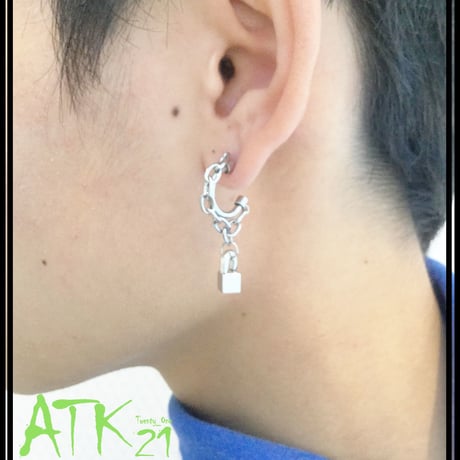 片耳用（1個売り）フープ チェーン スクエアキューブ 16G ステンレスピアス Surgical Steel 316L 軟骨ピアス メンズ レディース ユニセックス アクセサリー：MPS171001