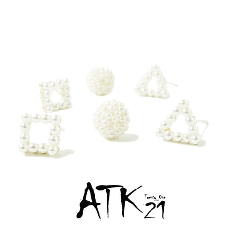 両耳用(2点セット）オープンスクエア トライアングル パヴェボール 小粒パール スタッドピアス 大人アクセ レディース アクセサリー Silverpost925：PS181005