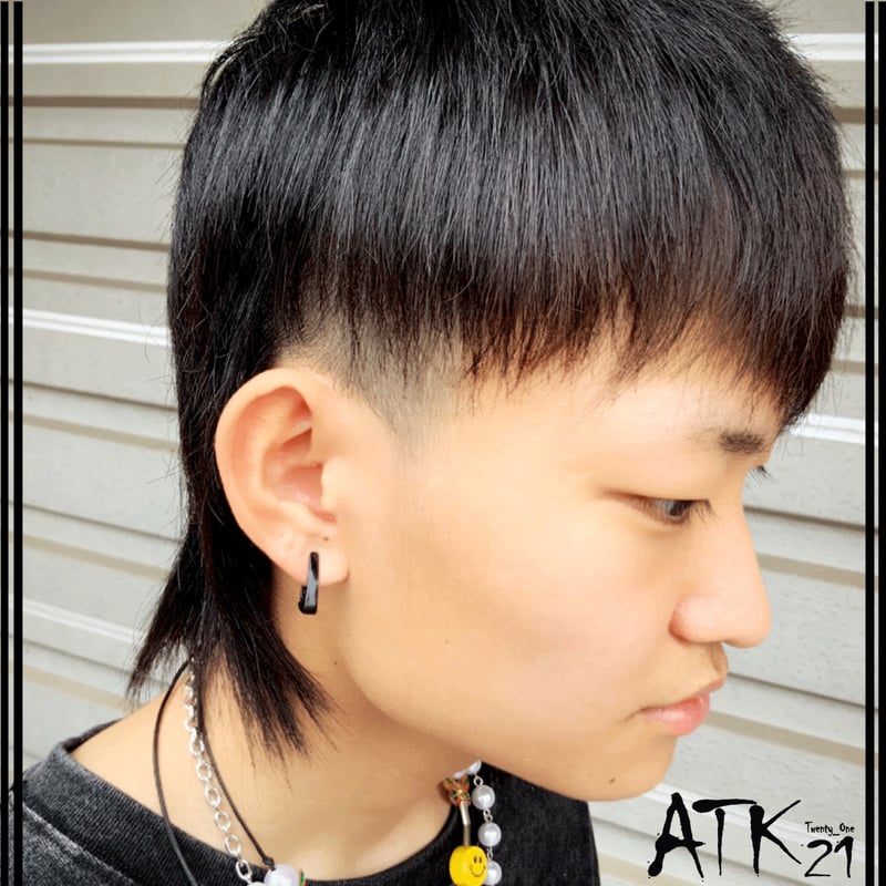 スワロフスキー トライアングルカット フープピアス
