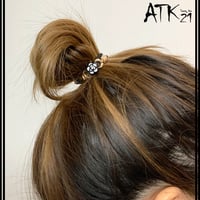 (2点セット)カメリア 2連 フラワー付きヘアゴム 2ライン ヘアポニー 髪留め レディース ヘアアクセサリー