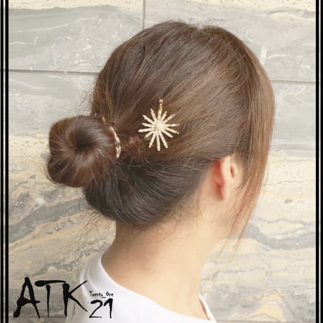 フラワーモチーフ パール ゴールド ヘアピン 簡単ヘアアレンジ 髪どめ 前髪 レディース ヘアアクセサリー ：HA190701
