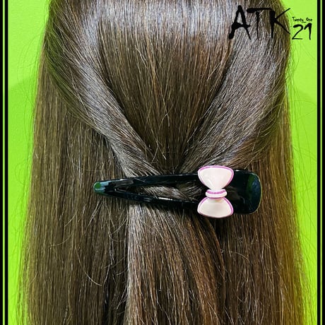 リボン Ribbon オープントライアングル ブラック ヘアクリップ ダッカールクリップ 髪留め レディース きれい目 ヘアアクセサリー