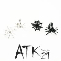 両耳用（2個セット）蜘蛛 蜘蛛の巣 クモ クモの巣 モチーフ ミニフープピアス 18G シルバー ブラック シンプル メンズ レディース ユニセックス アクセサリー：HPB170702