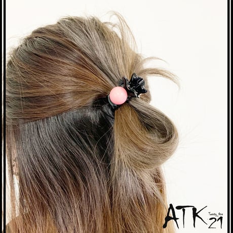 リボン ぷっくりサークル バンスクリップ  程よい大きさ 小さ目 しっかりホールド 髪留め 簡単ヘアアレンジ レディース ヘアアクセサリー
