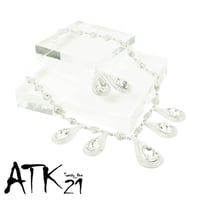 （2点セット）ブライダル スワロフスキー ウエディング ネックレス ピアス 2点セット 結婚式 花嫁 パーティー 披露宴 二次会  ブライダルジュエリー ウェディングアクセサリー ：NPS190801