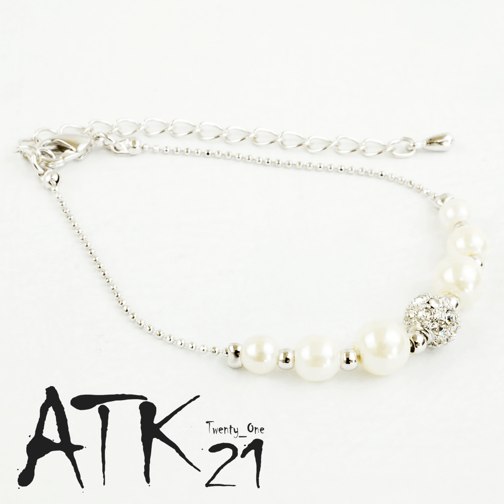 パヴェボール スワロフスキー パール ブレスレット レディース