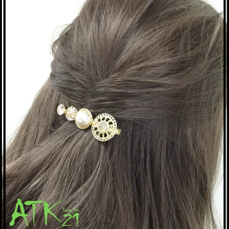 アンティーク ゴールド 透かし サークル フラワー  かわいい 髪留め 前髪 ダッカール ヘアクリップ 簡単ヘアアレンジ レディース ヘアアクセサリー：HD180801