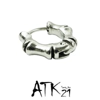 片耳用（1個売り）アンティーク加工 ボーン フープピアス フープ ステンレス 16G メンズ レディース ユニセックス アクセサリー：MPS190971