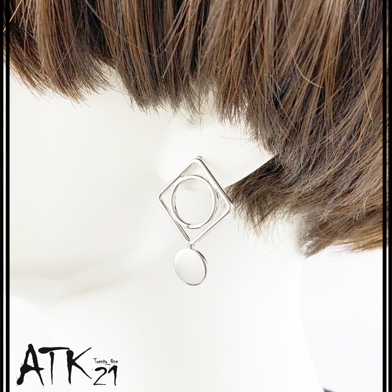 1210 ハンドメイド デザインポストピアス（十種・風鈴 - 和風  