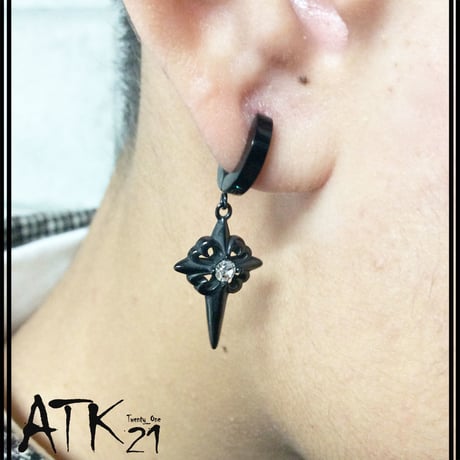 両耳用（2点セット）透かし クロス フープピアス 一粒ジルコニア 18G ステンレスピアス Surgical Steel 316L メンズ：MPS181003