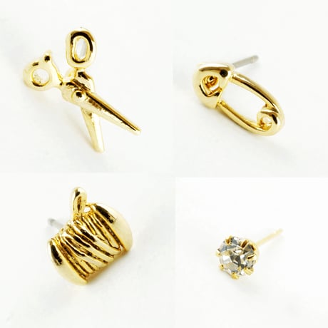 （4点セット）ハサミ×糸巻き×安全ピン×ビジュー モチーフ ソーイングセット スタッド ピアス おもしろ 裁縫セット メンズ レディース アクセサリー：PS160204