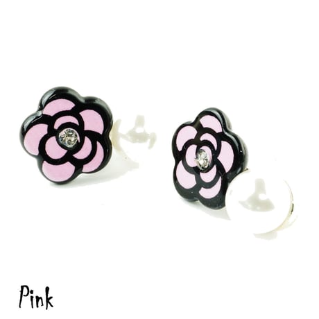 カメリア パール スタッド ピアス かわいい cute レディース アクセサリー：PKM180302