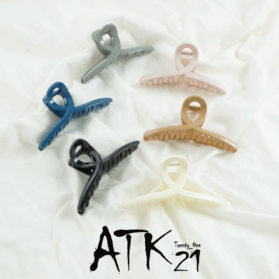 5f243940afaa9d44d58fa20a
