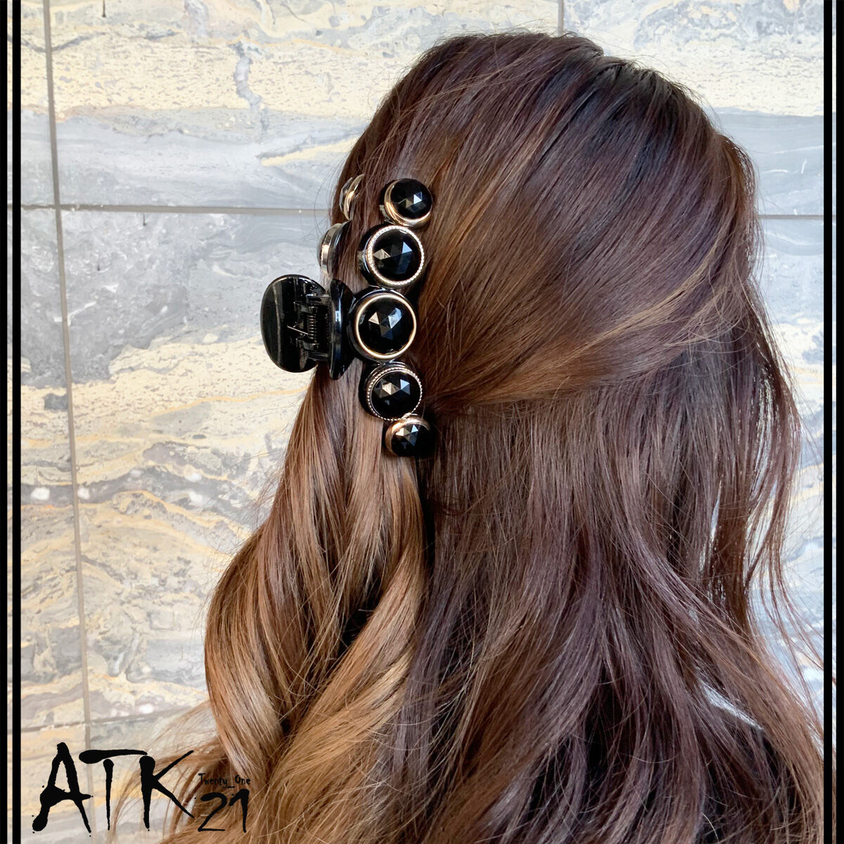 ꫛꫀꪝ✧専用　一点限り　うるツヤアクリルストーン　ハンドメイドヘアクリップ fit=scale-down,w=1200