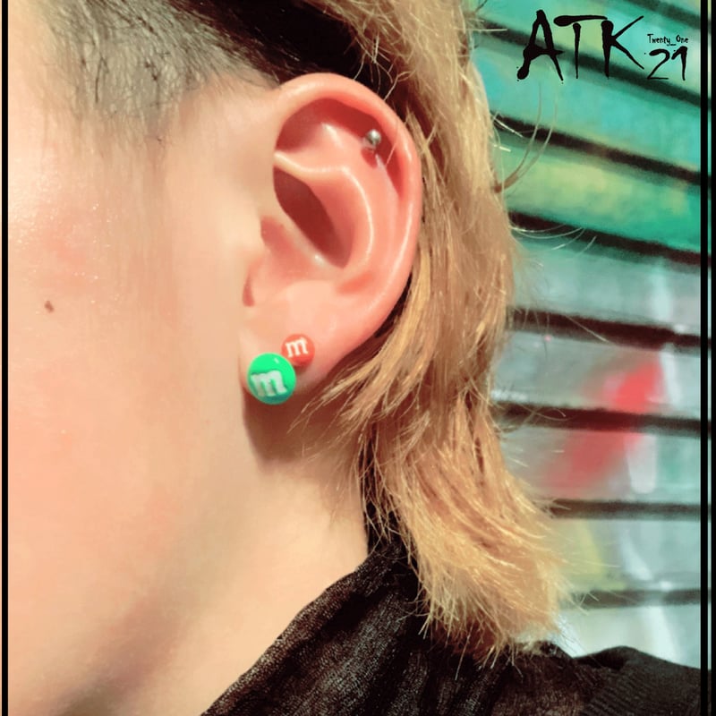 あるじゃん　ピアス　フック　 M＆M あるじゃん ピアス フック M＆M あるじゃん ピアス フック M＆M