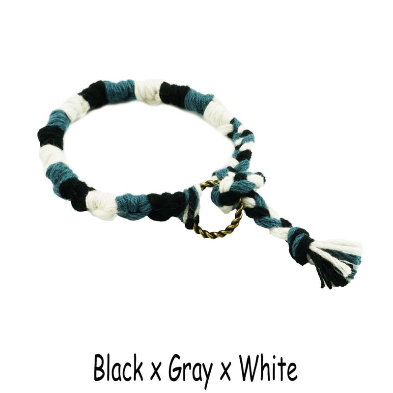 ツイスト ゴールドラウンド チャーム付き ミサンガ ブレスレット