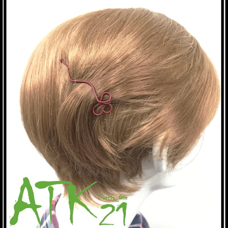 クローバー フラワー 花 モチーフ 変形型 マットカラー ヘアピン ヘアクリップ 髪どめ 前髪 キッズ レディース ヘアアクセサリー：HA170802