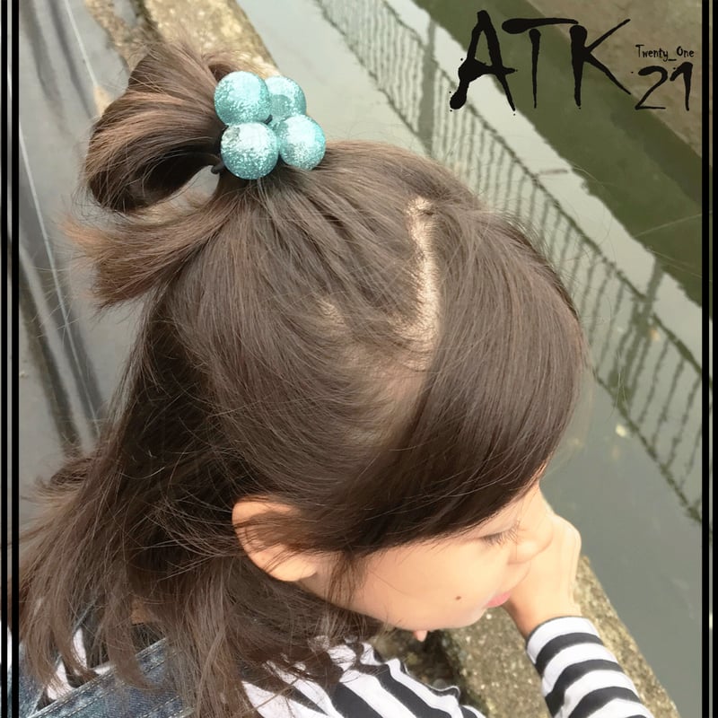 2点セット） ラメ入り ボール 子供用ヘアゴム ツインテール ヘアポニー