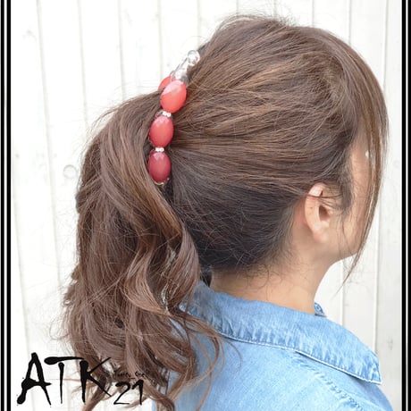 キラキラ ジュエル バナナクリップ 透明土台 髪留め しっかり留まる 挟むだけ 夏アクセ ヘアクリップ レディース 簡単ヘアアレンジ ヘアアクセサリー ：BNN190503