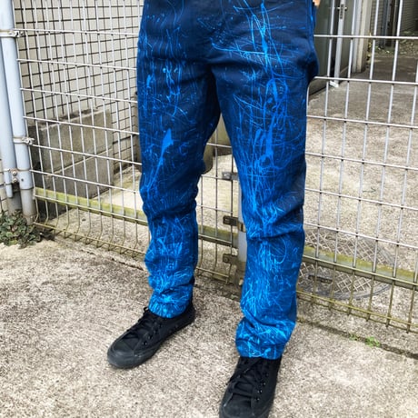 リメイクペイントデニムパンツ デニムパンツ UNIQLO ストレッチセルビッジジーンズ ブラック デニム メンズ ファッション ATK21:RP201001