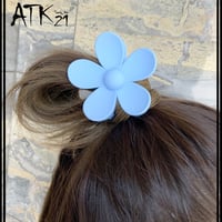 ビック フラワー 大きなお花 マットカラー バンスクリップ ヘアクリップ 髪留め 簡単ヘアアレンジ レディース ヘアアクセサリー