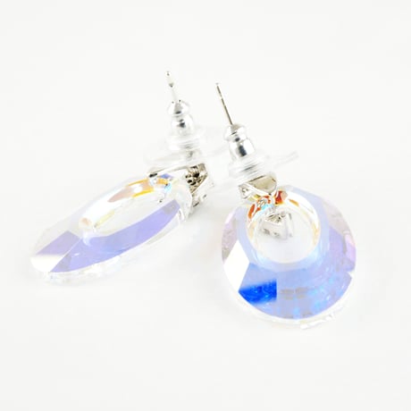 オーバル スワロフスキー SWAROVSKI ヘリオス ピアス オーロラ ブラック 大人コーデ レディース アクセサリー✧ラッピング無料BOX付✧：PSW1303001