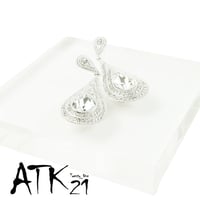 ブライダルアクセサリー スワロフスキー ウエディング ピアス 結婚式 花嫁 パーティー 披露宴 二次会  ブライダルジュエリー ウェディングアクセサリー：NPS190802p