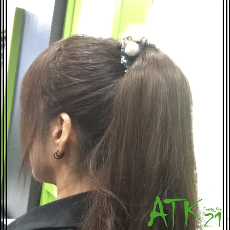 毛糸 ファー カラーパール ヘアゴム シュシュ じゃらじゃらゴム かわいい おしゃれ 人気 まとめ髪 レディース ヘアアクセサリー：HG181201