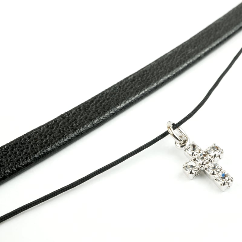 2重 2ライン ビジュー クロス スクエア レザー チョーカー