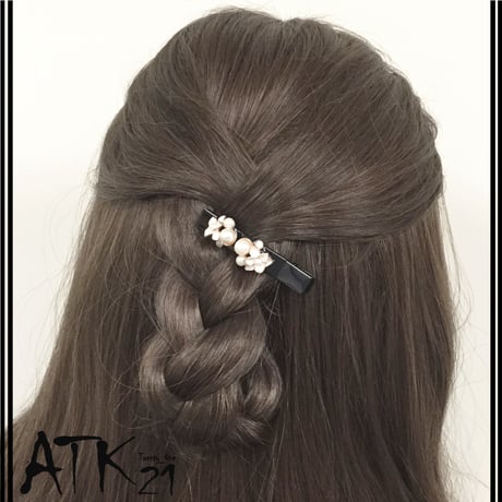 パール ビジュー フラワー ヘアクリップ フォーククリップ 髪留め 前髪 サイド留め 簡単ヘアアレンジ レディース ヘアアクセサリー：HD181001