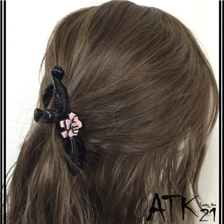 リボン フラワー 上品 シンプル バナナクリップ おしゃれ 大人アクセ 髪留め しっかり留まる レディース 簡単ヘアアレンジ ヘアアクセサリー：BNN181201