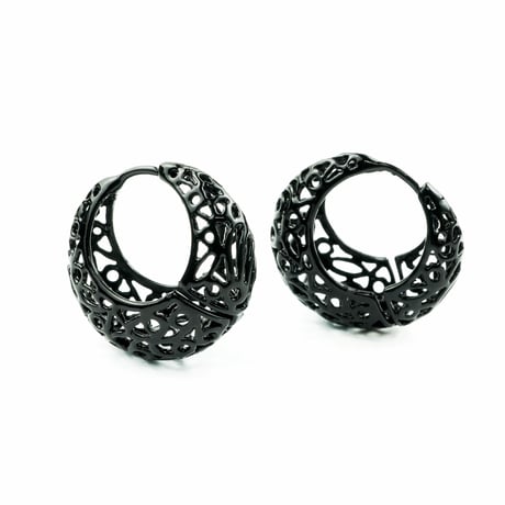 両耳用（L/2個セット）透かしモチーフ フープピアス 18G シルバー ブラック 上品 リッチ エスニック レディース アクセサリー：HPB170501L