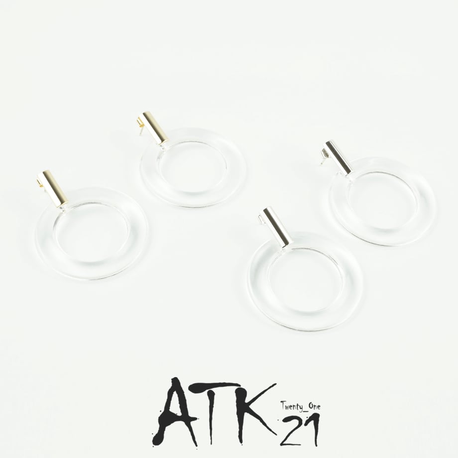 5acd871cef843f7efe00026a
