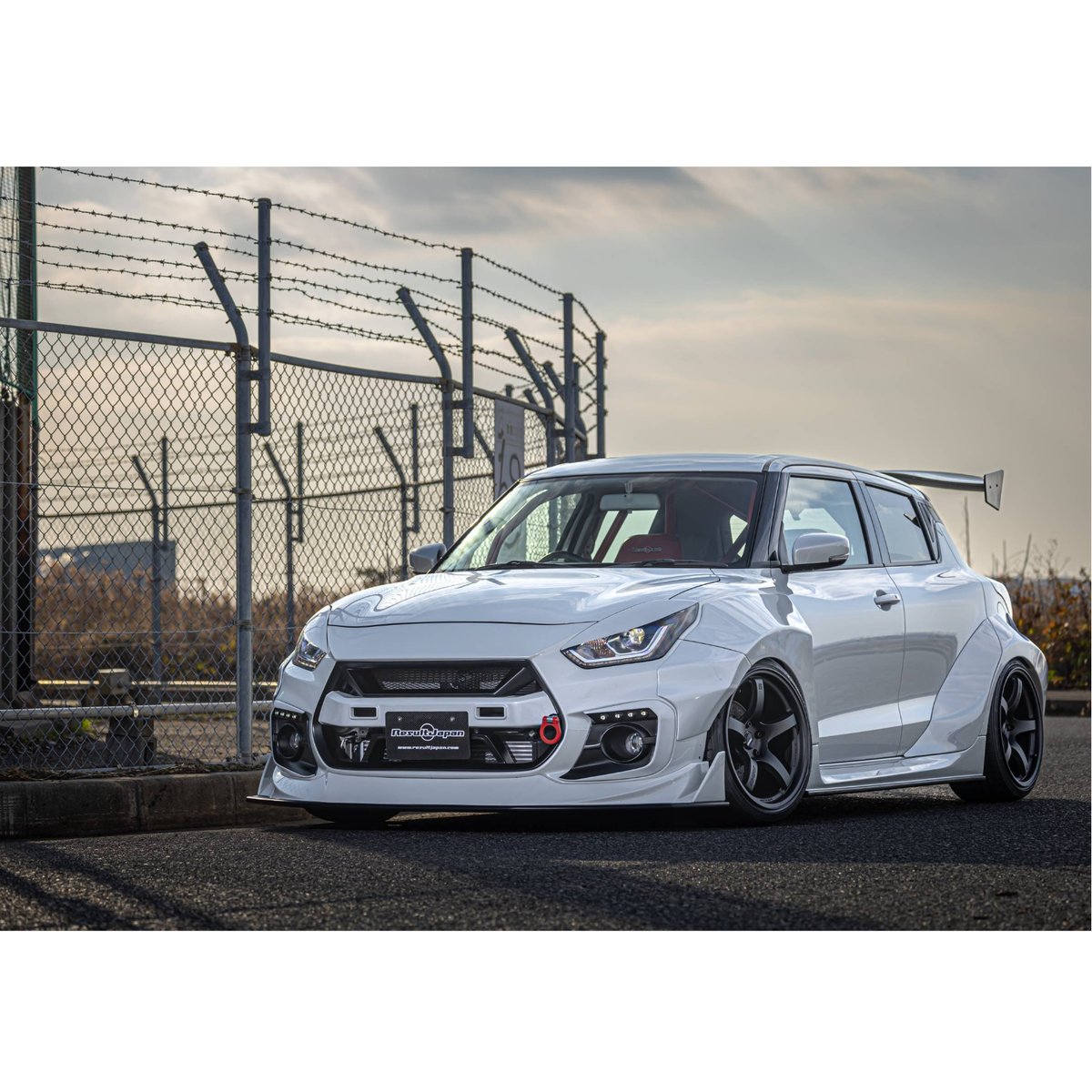 ワイドボディキット フロントリップType-2【SWIFT SPORT ZC33S ワイドボディキット フロントリップType-2【SWIFT SPORT ZC33S