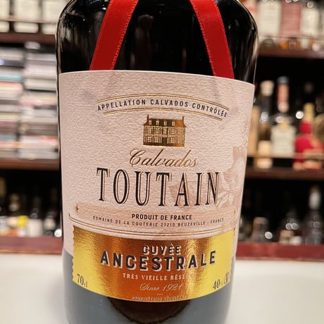 私が最高のCalvadosを5本選ぶなら必ず選びます！Toutain tres vieille 45年(cuvée Ancestrale )