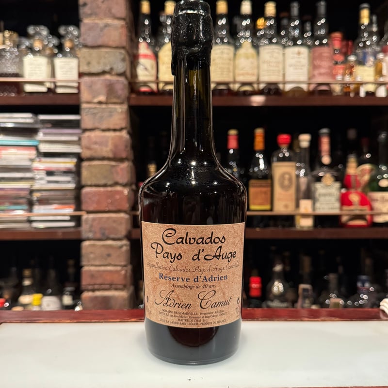 アドリアンカミュ40年レゼルブアドリアン700ml,41% | Bar