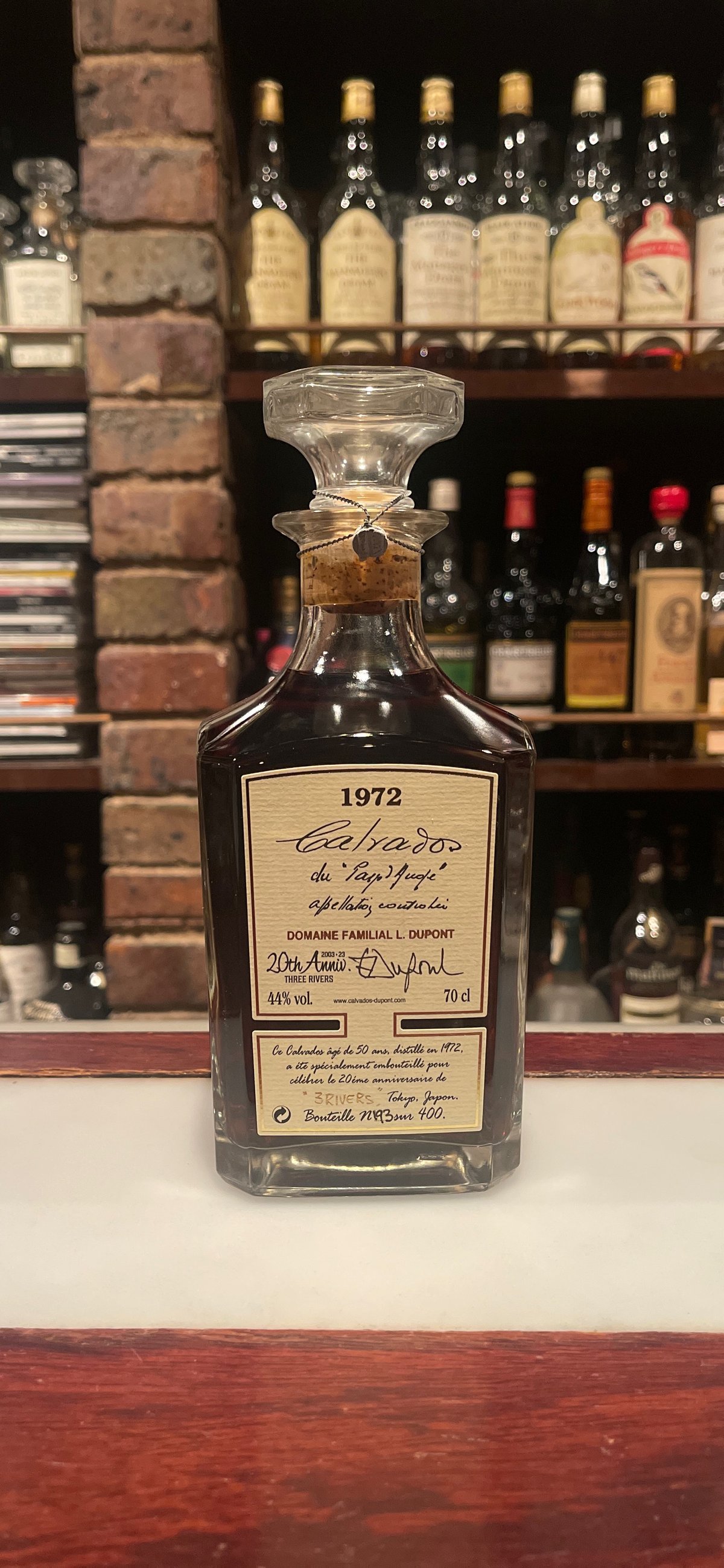 少量入荷]デュポン1972,44%forスリーリバース20周年記念 | Bar CALVAD