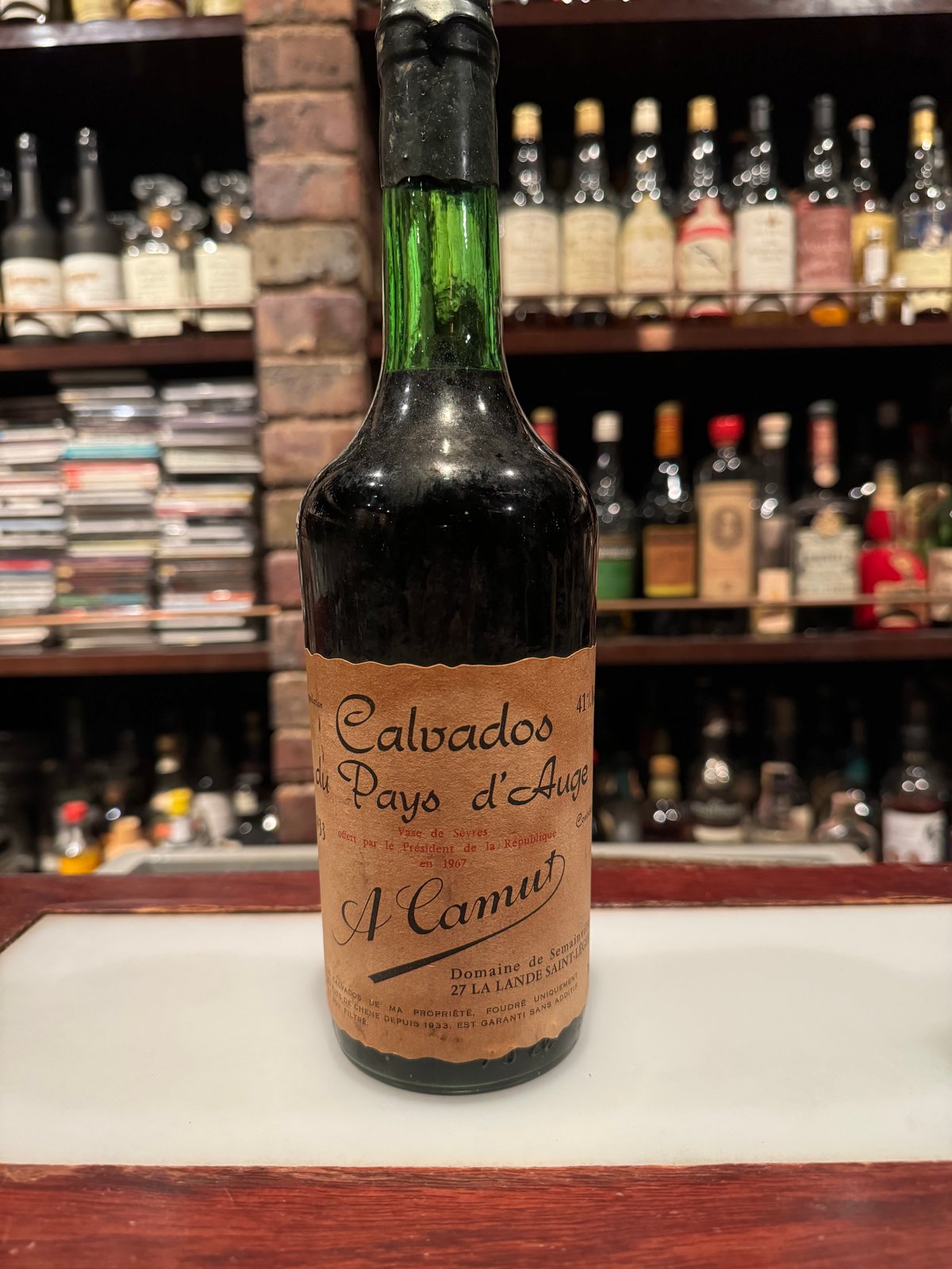 アドリアンカミュ1933、1970年代瓶詰、700ml、41% | Bar