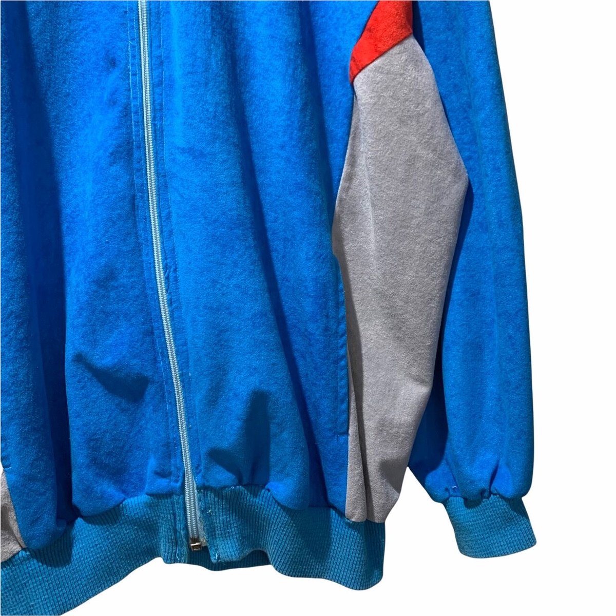 70's VINTAGE ADIDAS TRACK JACKET | OLD INN. 70's VINTAGE ADIDAS TRACK JACKET | OLD INN.