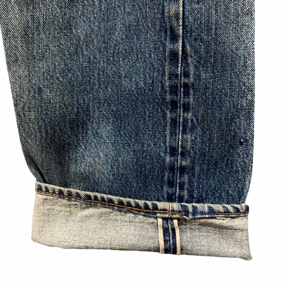 6097811fda019c689fc0b5c5