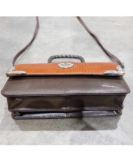 Vintage   Concho Leather Bag