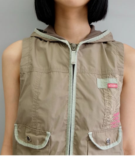 Vintage   Design Tops