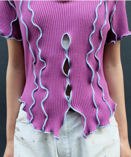 Frill Line Tops