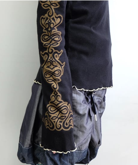 Vintage   Design Tops