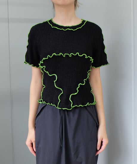 Frill Line Tops 9