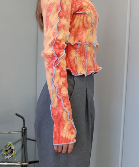 Frill Line Tops