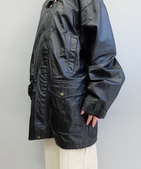 Vintage   Leathr Jacket 2
