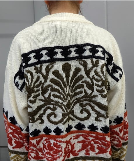 Vintage   design Knit
