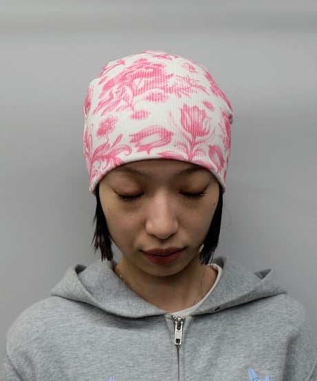 Labyrins Picture Beanie  2