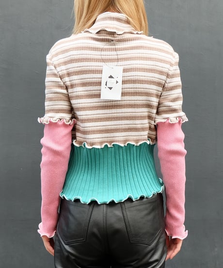 Frill Line Tops 8